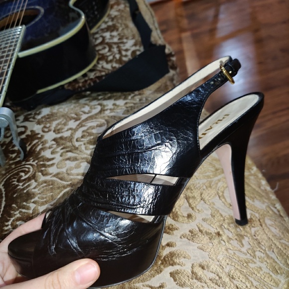 PRADA authentic black leather platform heels - Picture 5 of 7